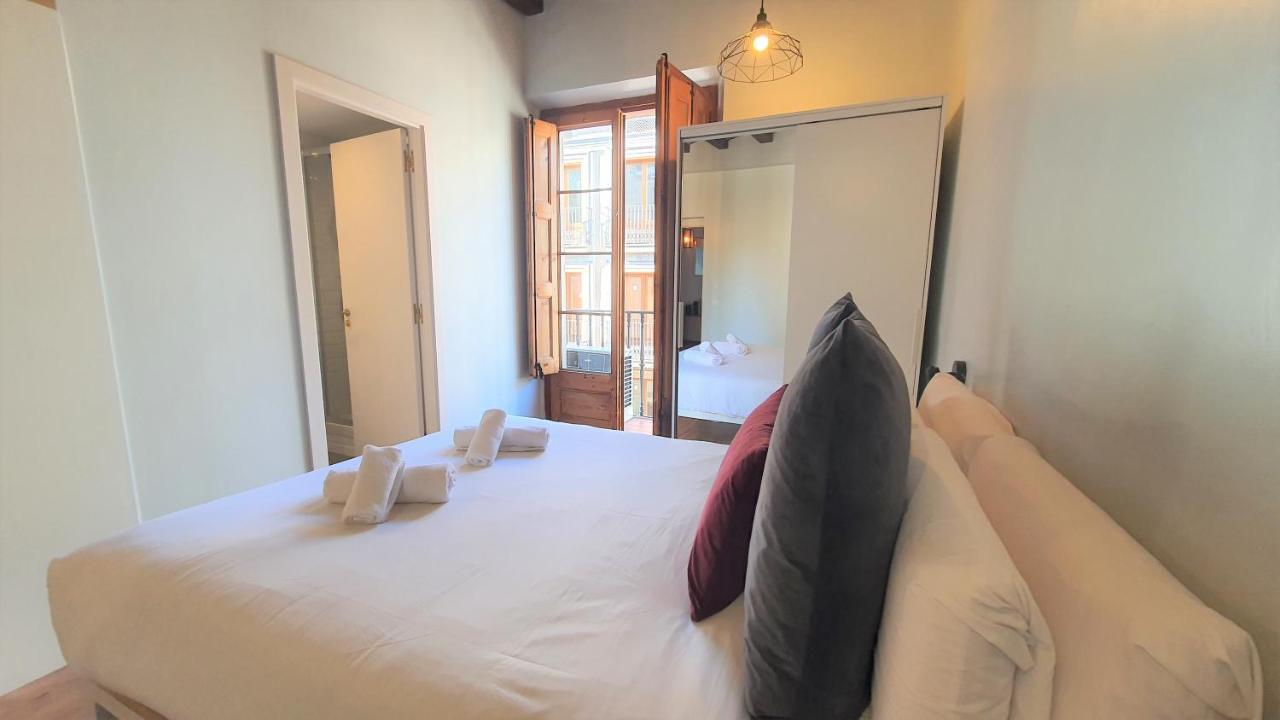 Barrio Gotico Apartments Ferran Barcelona Eksteriør billede